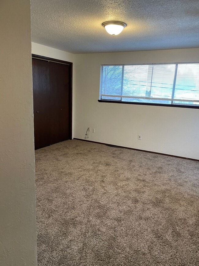 Building Photo - 1314 S 2nd St