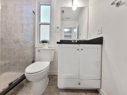 Primary Photo - 225 E Eagle St