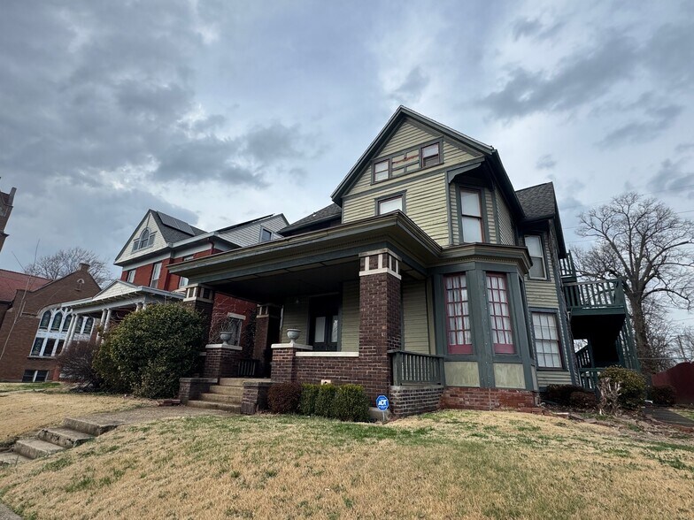 Building Photo - 506 Washington Ave