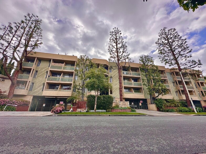 Building Photo - Croft Apartments