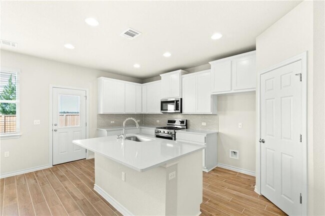 Building Photo - 1624 Caballo Blanco Rd