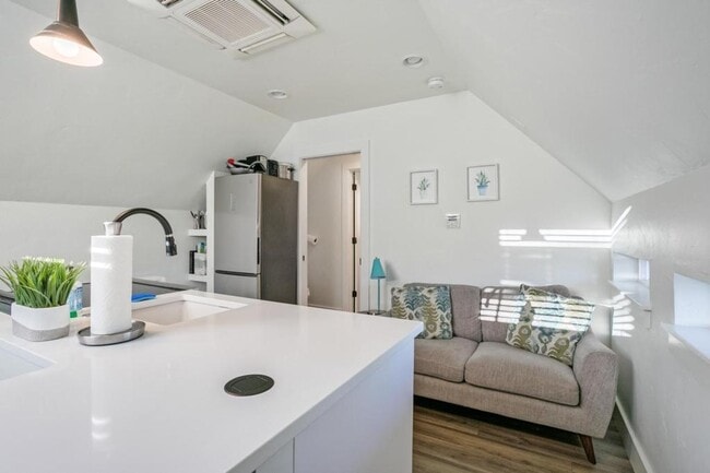 Building Photo - 3044 N Speer Blvd