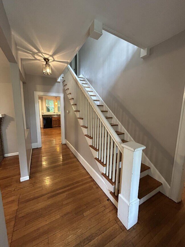 Building Photo - 3342 Yellow Sulphur Rd