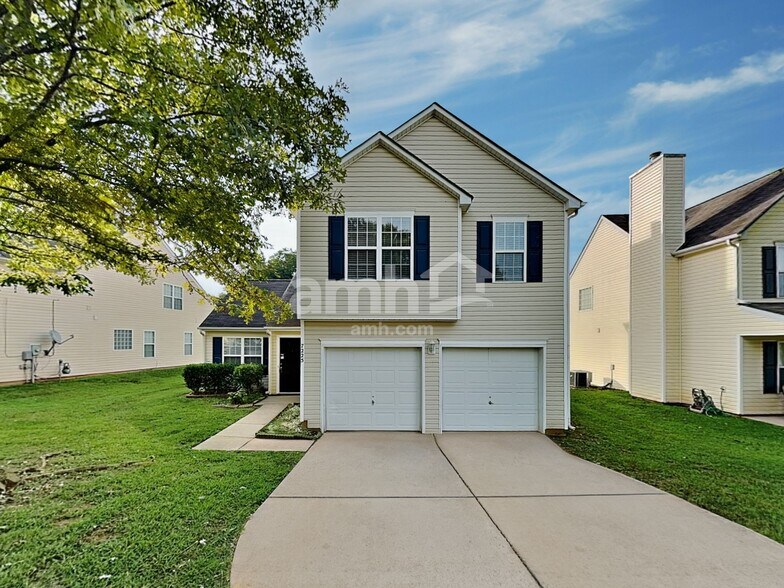 Primary Photo - 7225 Hidden Creek Dr