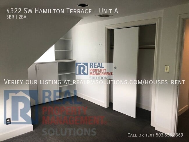 Building Photo - 4322 SW Hamilton Terrace