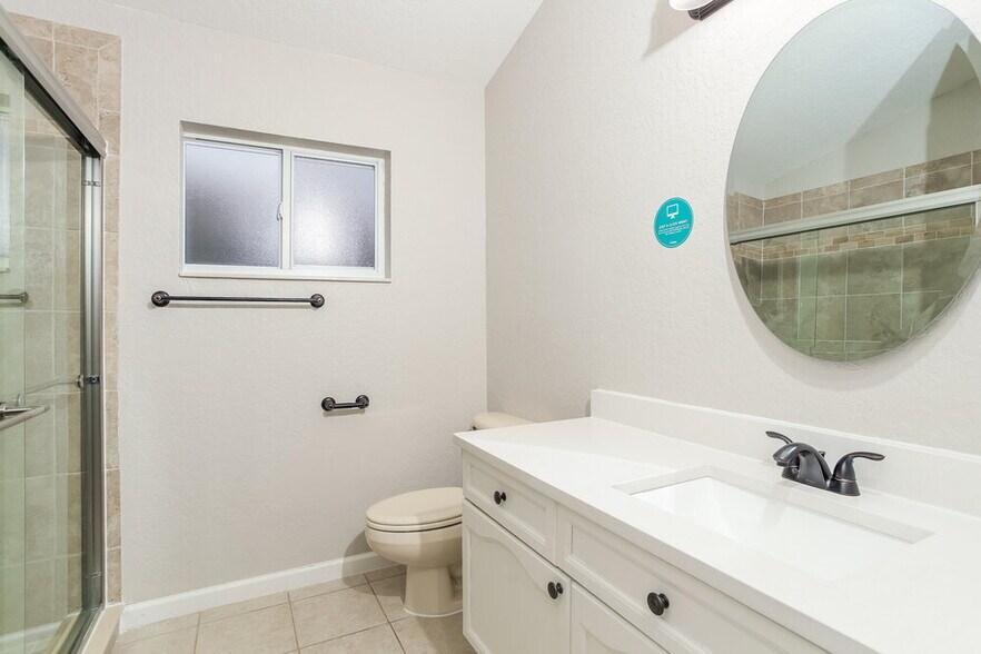 Building Photo - 2982 White Cedar Cir
