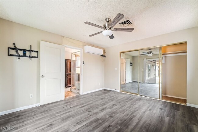 Building Photo - 2275 Covey Ln