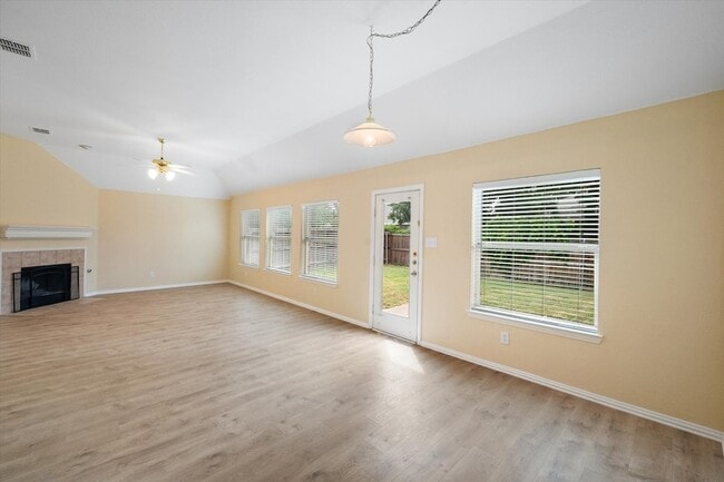 Building Photo - 600 Dover Park Trail