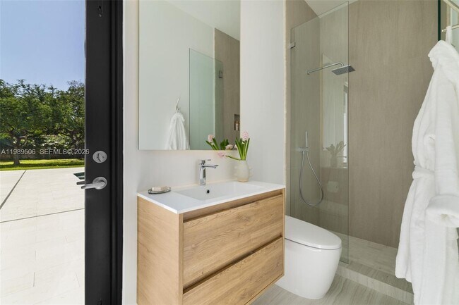 Building Photo - 8800 SW 118th St