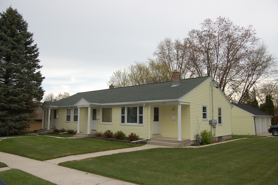 Exterior of triplex. Far left unit - 306 5th St