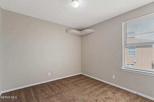 Building Photo - 14186 Rattler Point Dr