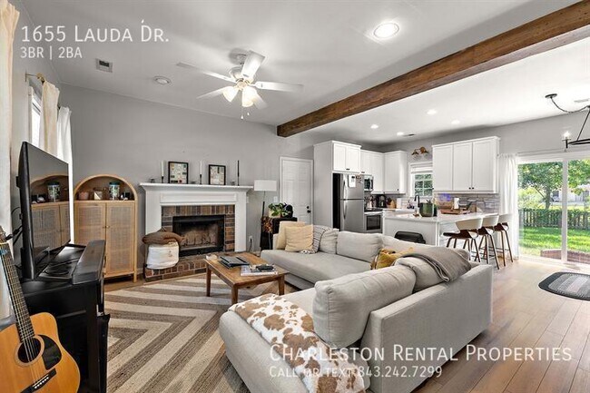 Building Photo - 1655 Lauda Dr