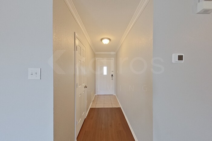 Building Photo - 3410 Basset Dr