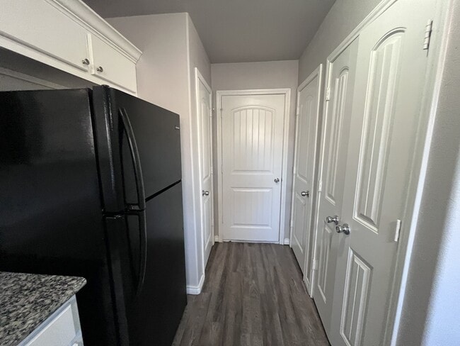 Building Photo - 3416 Itasca St