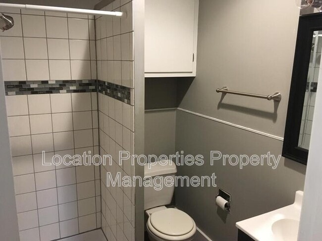 Building Photo - 942 Mississippi St