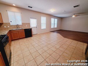 Building Photo - 12518 Crockett Way