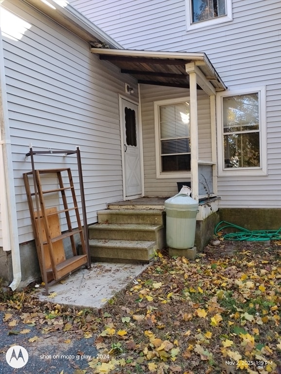 Building Photo - 77 W Main St