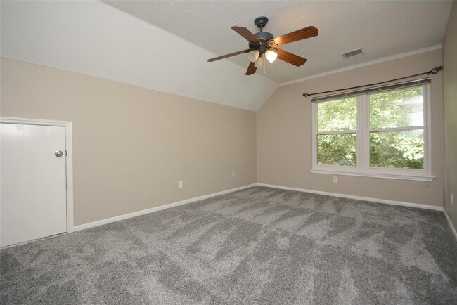 Building Photo - 5327 Willow Knoll Ct