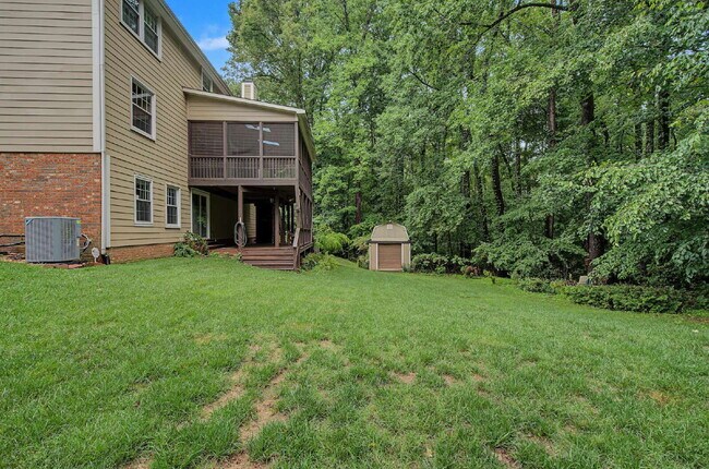 Building Photo - Spacious 4-Bed Oasis with Basement in Cary