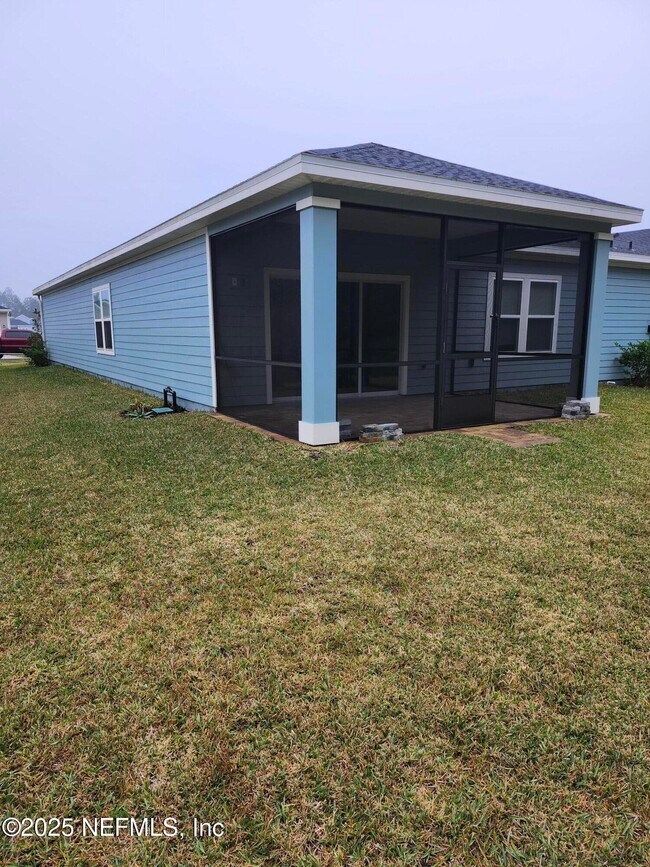 Building Photo - 607 Lake Sinclair St