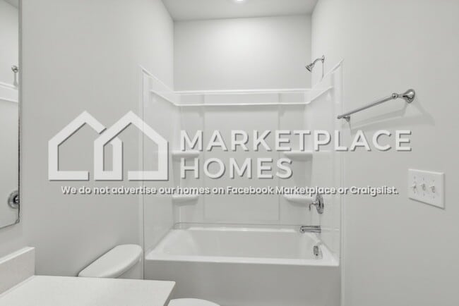 Building Photo - 313 McHenry Dr