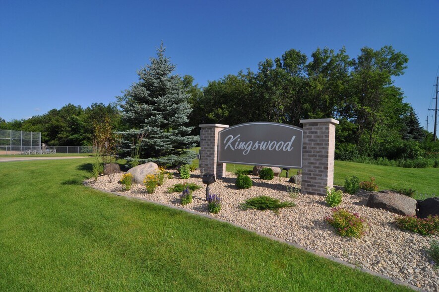 Kingswood community is located just a short walk/drive to all that Wayzata has to offer - 145 Holly Ln N