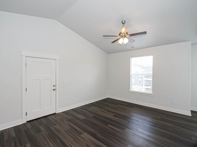 Building Photo - 3717 W 1500 N