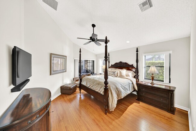Building Photo - 20513 Sausalito Dr