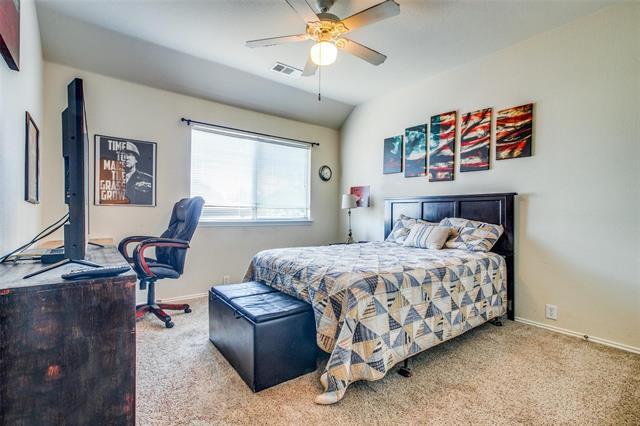 Building Photo - 11223 Still Hollow Dr