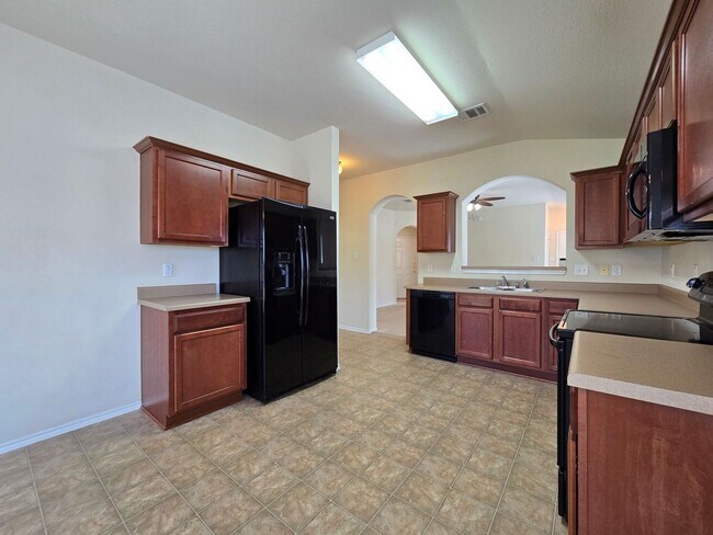 Building Photo - 4604 Black Forest Ln