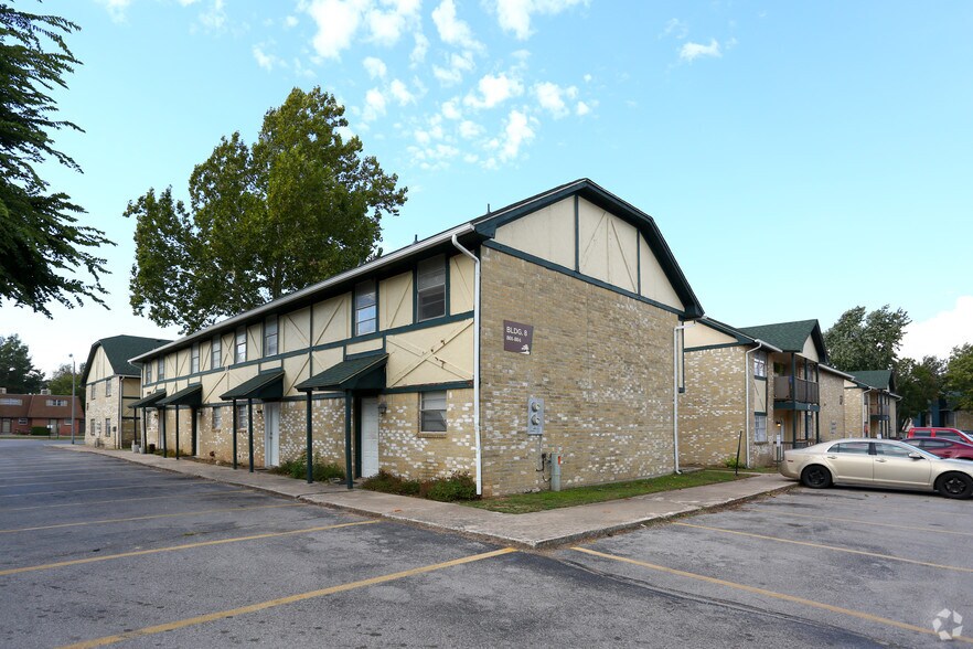 Camden Oaks Apartments Norman, OK Apartment Finder