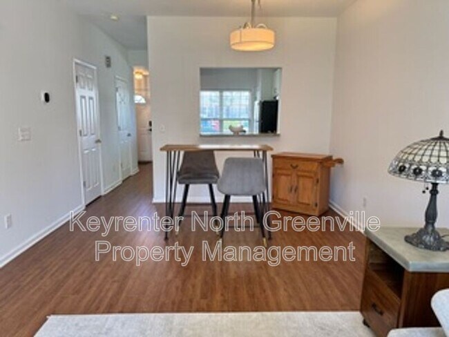 Building Photo - 612 Graythorn Ln