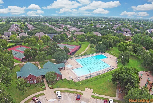 Building Photo - 7902 Silent Forest Dr