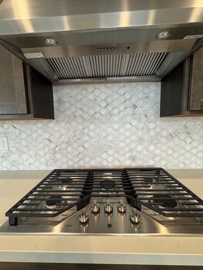 Building Photo - BRAND NEW HOME IN UNION PARK IN PHOENIX
