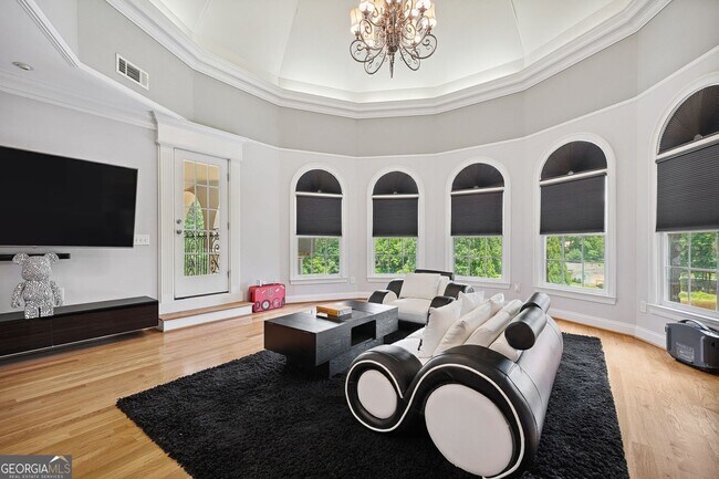 Building Photo - 11140 W Rd