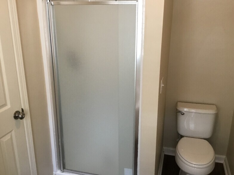 Building Photo - 311 Coffee Bluff Villa Rd