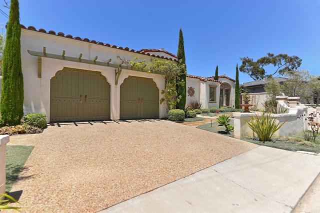 Building Photo - 6018 Avenida Chamnez