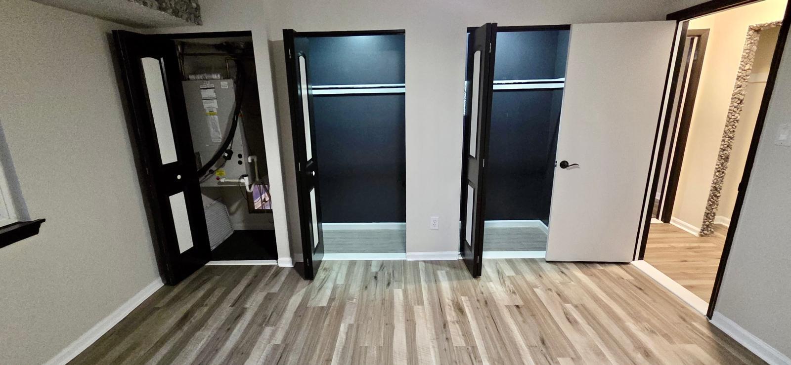 Unit Closet and 2 Wardrobe Closets - 9 Par Haven Dr