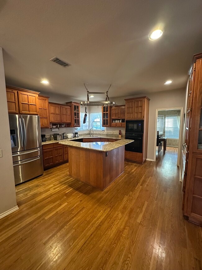 Building Photo - 3712 W Hartford St