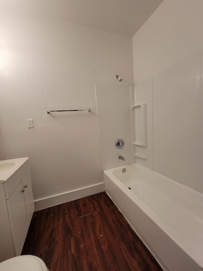 Building Photo - Charming 3-Bedroom Home in the Heart of San Antonio