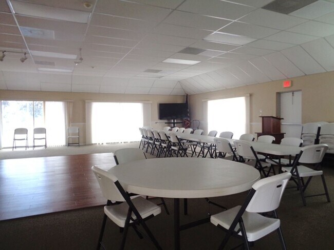 Building Photo - 2BR/2BA Detached Villa near the Atlanta Braves Stadium!