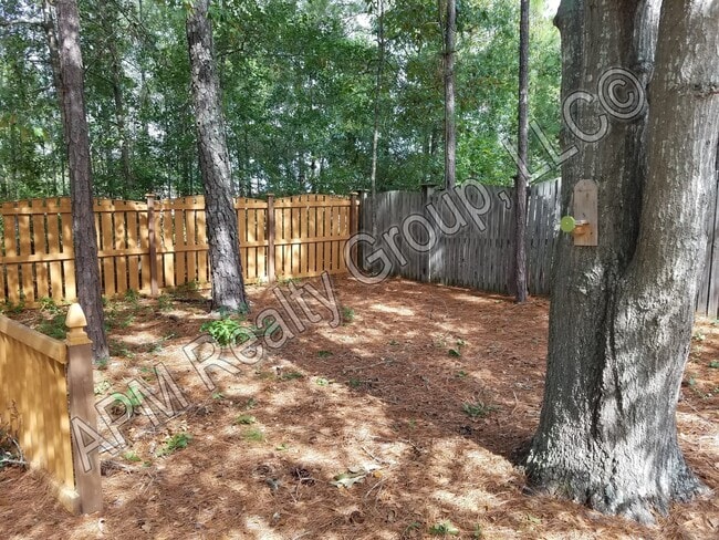 Building Photo - 304 Austree Dr