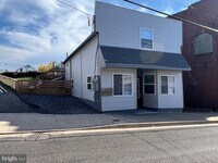 Building Photo - 328 Virginia Ave