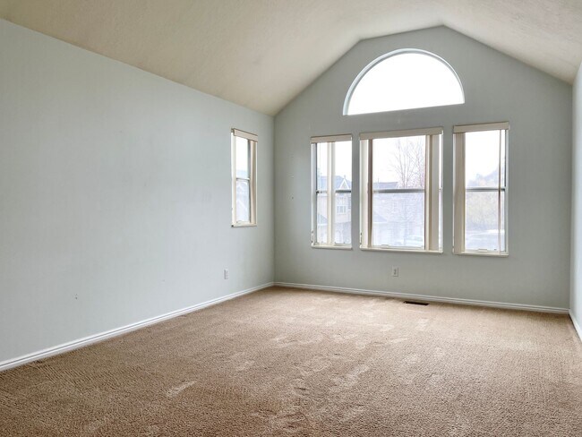 Building Photo - Spacious Townhome at Cottonwood Canyons!