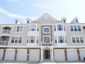 Building Photo - 1513 Feral Dae Ln