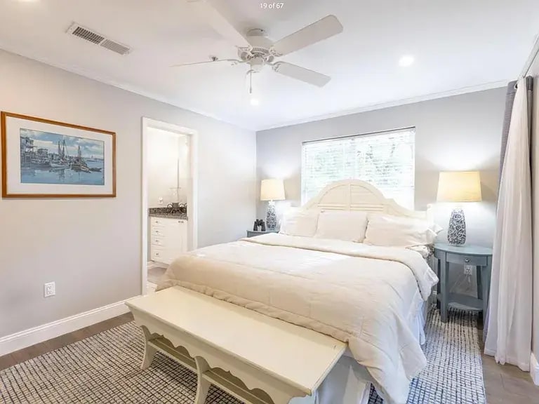 Building Photo - 30 Paddle Boat Ln