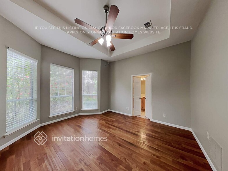 Building Photo - 45 Cimarron Dr