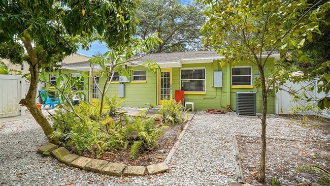 Building Photo - 263 22nd St N