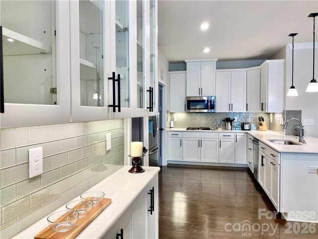 Building Photo - 6509 Winterfell Ct