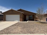 Building Photo - 4428 S Cholla Wy